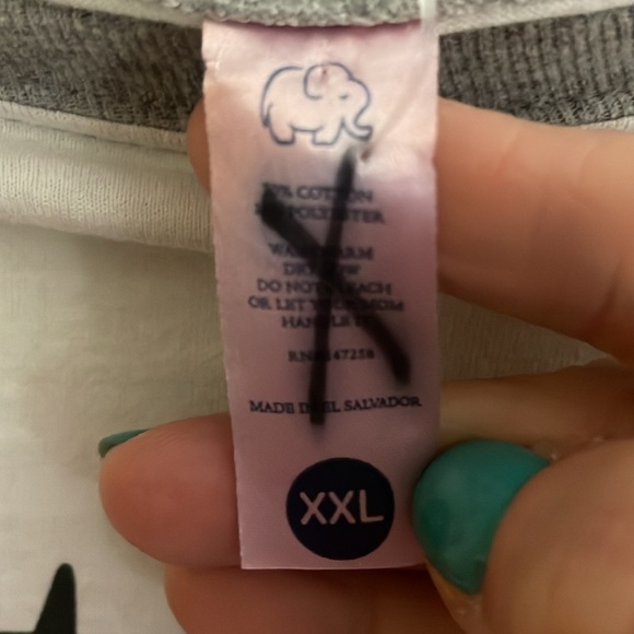 Women’s custom shirt XXL - Picture 2 of 2